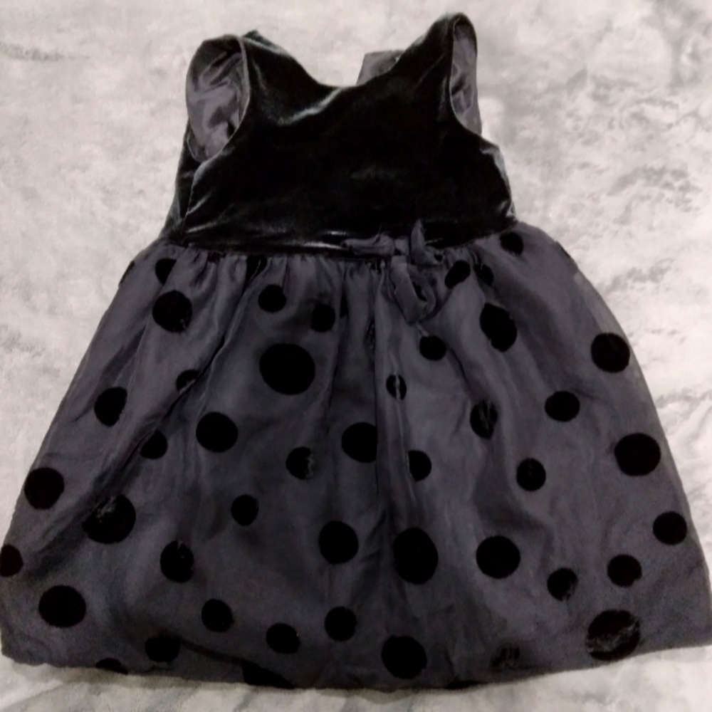 Cherokee dress , size 4t , color black